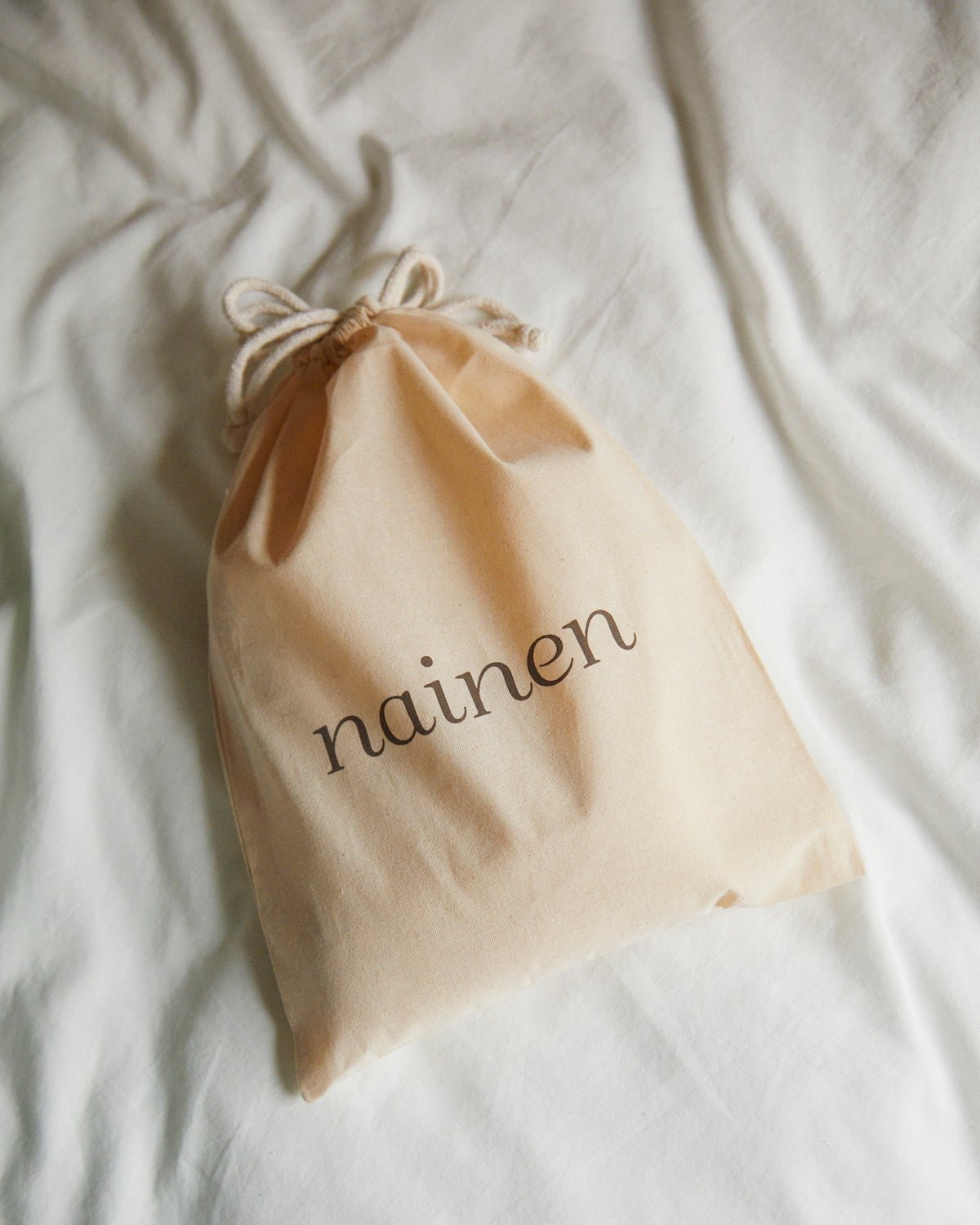 nainen巾着袋